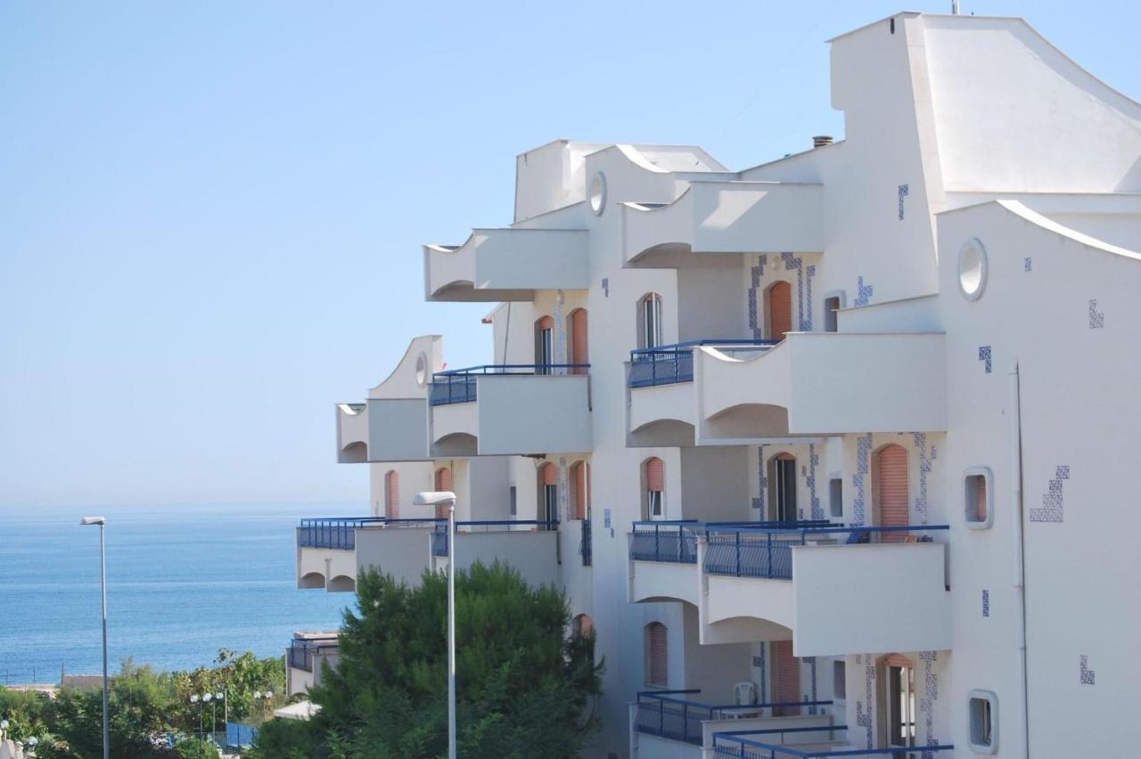 טורה א מארה Residence Baia Degli Sciti מראה חיצוני תמונה