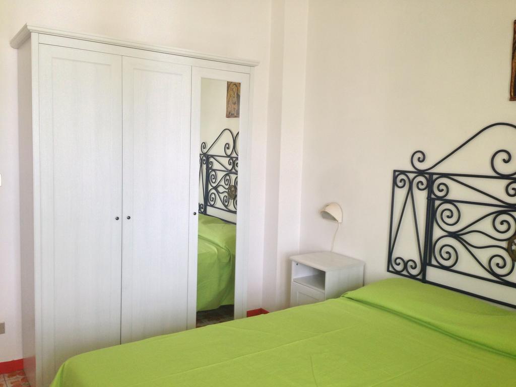 טורה א מארה Residence Baia Degli Sciti מראה חיצוני תמונה